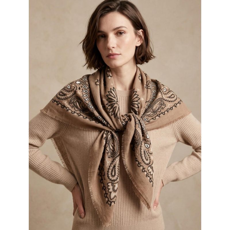 CN110-02 Firkantet skjerf ullmix - taupe